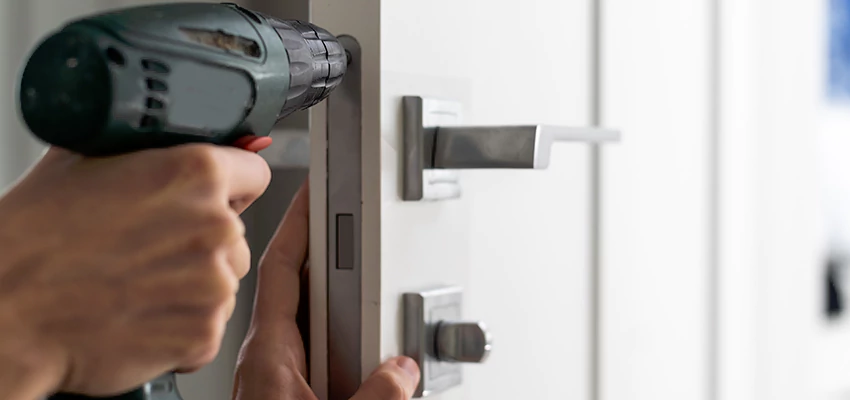 Locksmith For Lock Replacement Near Me in Madera, CA