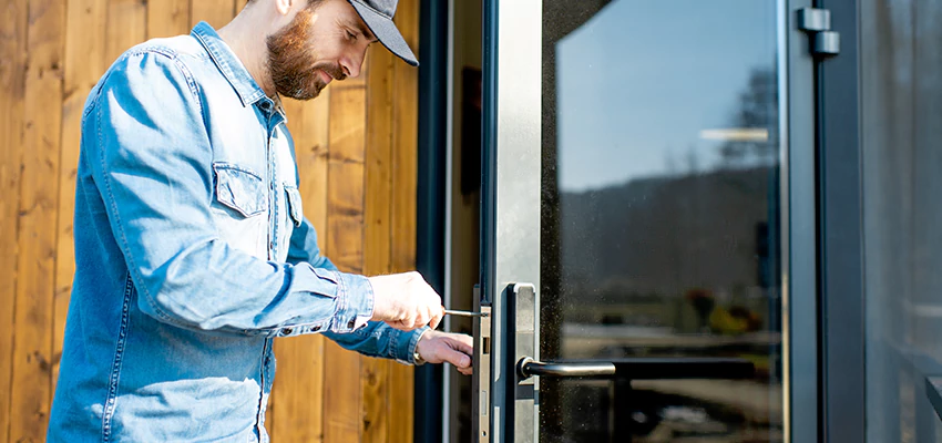 Frameless Glass Storefront Door Locks Replacement in Madera, CA