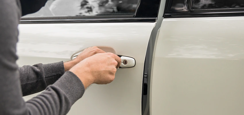 Unlock Car Door Service in Madera, CA